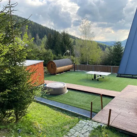 Roubenka Ella Chalet *