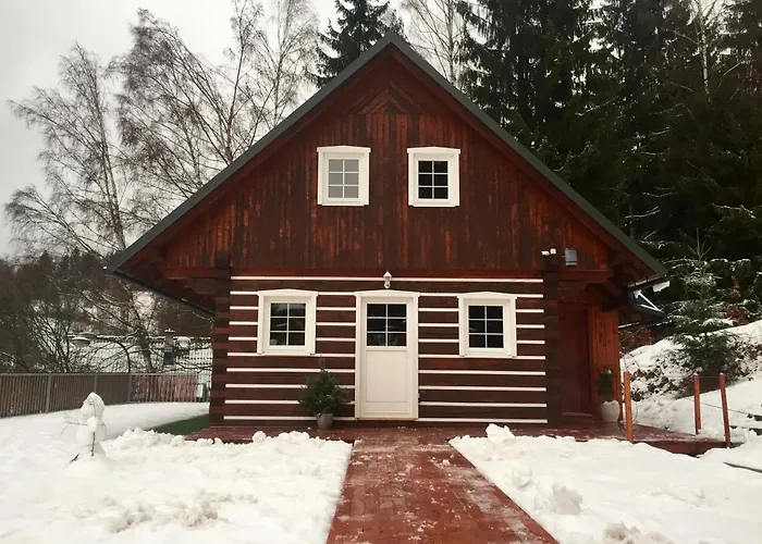 Roubenka Ella Alpesi faház Desná